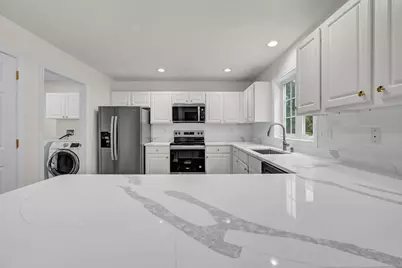 26 White Oak Drive, Danbury, CT 06810 - Photo 7