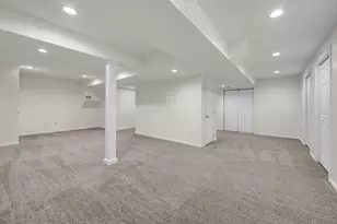 26 White Oak Dr, Danbury, CT 06810 - Photo 33