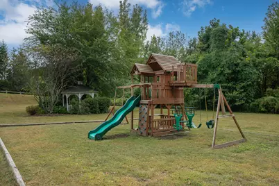 26 White Oak Drive, Danbury, CT 06810 - Photo 39