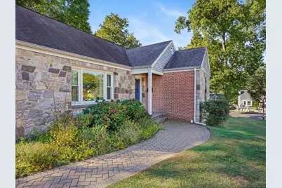 4 Senga Road, Norwalk, CT 06854 - Photo 1
