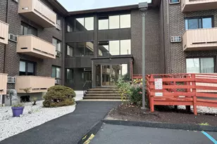 40 California St, Stratford, CT 06615 - Photo 1