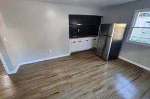 1610 Iranistan Ave, Bridgeport, CT 06604 - Photo 1