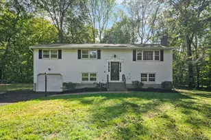 30 Glen Ln, Guilford, CT 06437 - Photo 1