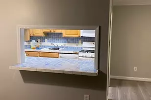 280 Gardner Ave, New London, CT 06320 - Photo 1