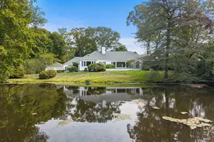 29 Blackstone Ave, Branford, CT 06405 - Photo 1