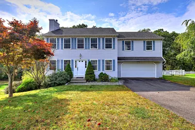 142 Applewood Lane, Naugatuck, CT 06770 - Photo 1