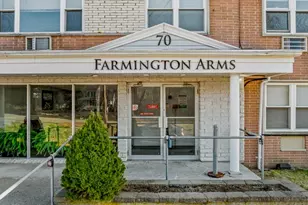 70 Farmington Ave, New London, CT 06320 - Photo 1