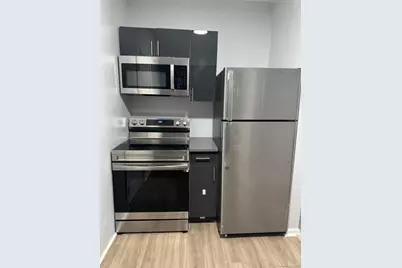 31 Whittier Street #4B, Bridgeport, CT 06605 - Photo 1