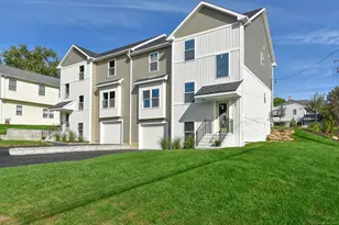 62 Soundview Ave, Fairfield, CT 06825 - Photo 1