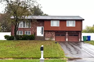 4 Skinner Dr, Bloomfield, CT 06002 - Photo 1