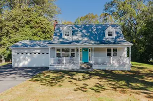 60 Lillian Dr, Trumbull, CT 06611 - Photo 1