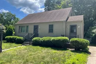 375 Toll Gate Rd, Groton, CT 06340 - Photo 1