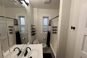 141 Ashley St, Hartford, CT 06105 - Photo 1