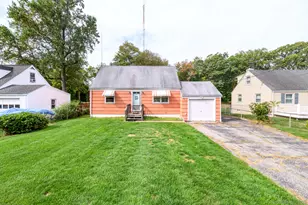 27 Eagle Rd, Norwalk, CT 06850 - Photo 1