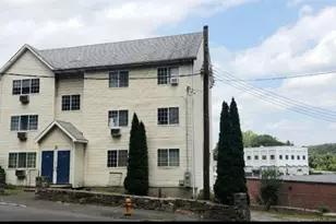 44 Bunker Hill Ave, Waterbury, CT 06708 - Photo 1