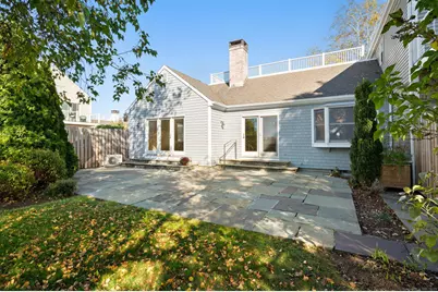 4 Quanaduck Cove Court #4, Stonington, CT 06378 - Photo 3