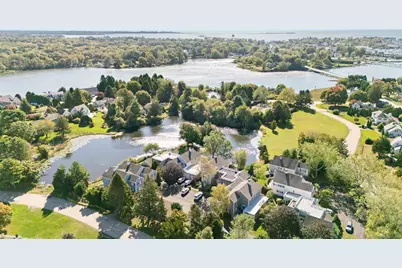 4 Quanaduck Cove Court #4, Stonington, CT 06378 - Photo 7