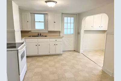 565 East Main Street, Middletown, CT 06457 - Photo 1