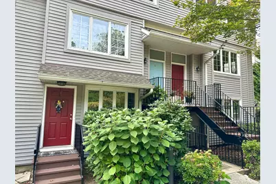 2700 Bedford Street #Apt J, Stamford, CT 06905 - Photo 1