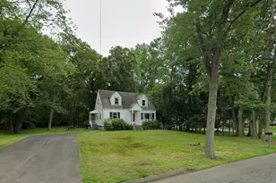 28 North Ave, North Haven, CT 06473 - Photo 1