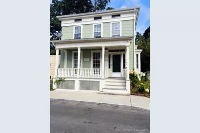 17 Amity Street, New London, CT 06320 - Photo 1