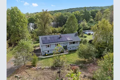 1897 Shepard Avenue, Hamden, CT 06518 - Photo 1