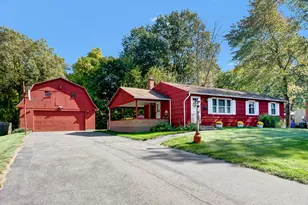 33 Middlesex Dr, Enfield, CT 06082 - Photo 1