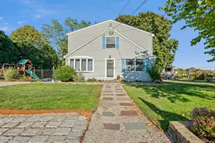 12 Greenfield St, Waterford, CT 06385 - Photo 1