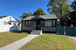 31 June St, Naugatuck, CT 06770 - Photo 1