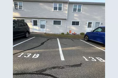 1081 New Haven Road #APT 13B, Naugatuck, CT 06770 - Photo 1