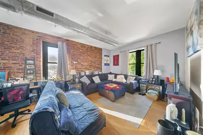 881 Lafayette Boulevard #1E, Bridgeport, CT 06604 - Photo 1