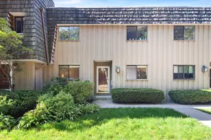 79 Ledgebrook Dr, Norwalk, CT 06854 - Photo 1