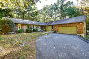 34 Heritage Dr, Glastonbury, CT 06033 - Photo 1