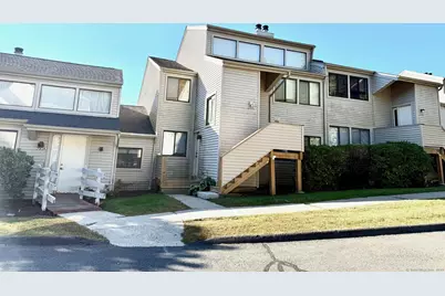 290 Brittany Farms Road #APT B, New Britain, CT 06053 - Photo 1