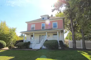 720 Farmington Ave, Berlin, CT 06037 - Photo 1