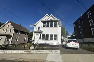 7 Hill St, Ansonia, CT 06401 - Photo 1