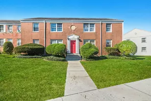 30 Revere Dr, Stamford, CT 06902 - Photo 1