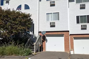 925 Oronoke Rd, Waterbury, CT 06708 - Photo 1