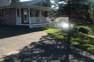 26 Strong St, Burlington, CT 06013 - Photo 1