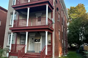 54 Cabot St, Hartford, CT 06154 - Photo 1