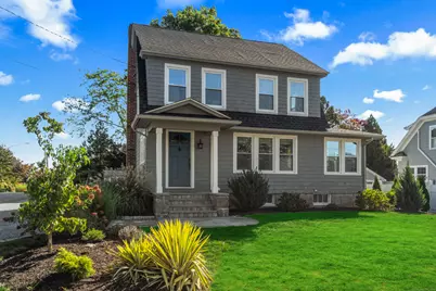 130 Ocean View Avenue, Groton, CT 06355 - Photo 1