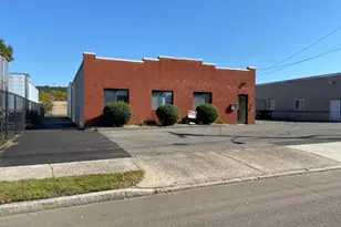 16 Custer St, West Hartford, CT 06110 - Photo 1