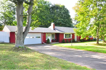10 Foothills Way, Bloomfield, CT 06002 - Photo 1