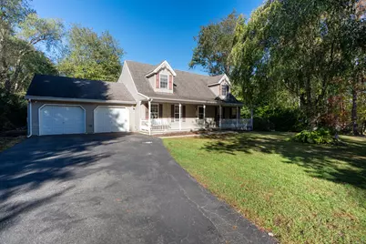 15 Jeffrey Manor Road, Montville, CT 06370 - Photo 1