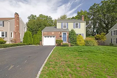 27 Willowbrook Place, Stamford, CT 06902 - Photo 1