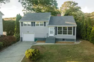 895 Shennecossett Rd, Groton, CT 06340 - Photo 1