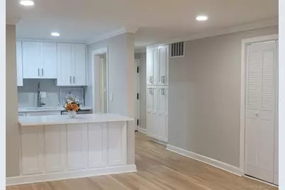 160 Fairfield Woods Road #APT 43, Fairfield, CT 06825 - Photo 1