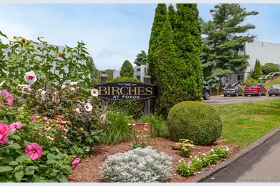 12 Cedar Court #G, East Haven, CT 06513 - Photo 1