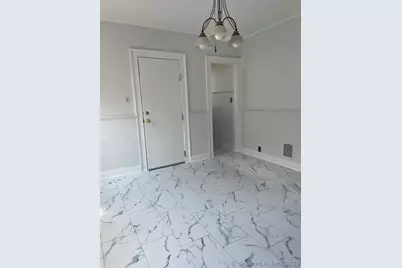 193 Helen Street #2nd Floor, Hamden, CT 06514 - Photo 1