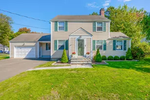 74 Westford Dr, Fairfield, CT 06890 - Photo 1